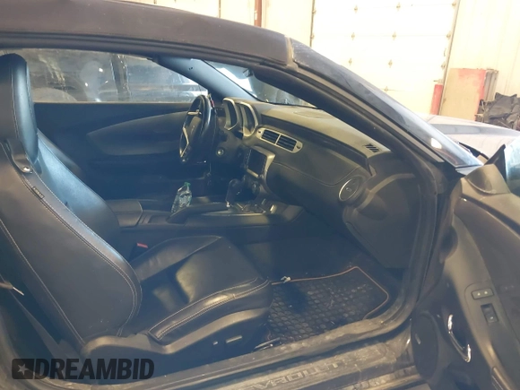2014 Chevrolet Camaro LT with VIN 2G1FC3D33E9257134, listed as a IAAI auction lot 41743312 with 104,898 mi miles and . Bid and sale history available at DreamBid. Image 5.