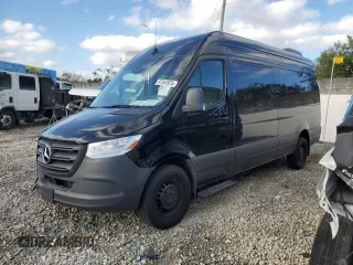 2024 Mercedes-Benz Sprinter Passenger with VIN W1Z4NGHY2RT189162, listed as a Copart auction lot 87842825 with 4,126 mi miles and Salvage Title. Bid and sale history available at carsss.com. Image 1.