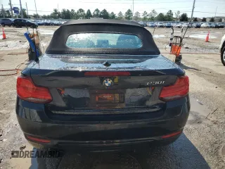 2018 BMW 2 Series 230i with VIN WBA2M7C55JVA97441, listed as a Copart auction lot 68550274 with 32,960 mi miles and Non Repairable. Bid and sale history available at carsss.com. Image 6.