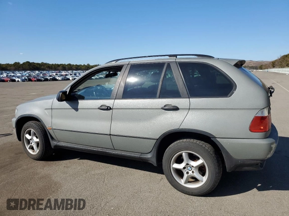 2001 BMW X5 3.0i with VIN WBAFA53511LP21887, listed as a Copart auction lot 47018245 with 0 mi miles and Salvage Title. Bid and sale history available at carsss.com. Image 2.