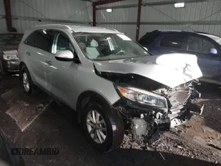 2017 Kia Sorento LX with VIN 5XYPG4A31HG193291, listed as a IAAI auction lot 41711059 with 119,491 mi miles. Bid and sale history available at carsss.com. Image 1.