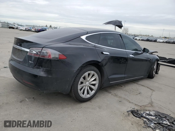 2018 Tesla Model S 75D with VIN 5YJSA1E29JF293521, listed as a Copart auction lot 50104625 with 93,428 mi miles and Salvage Title. Bid and sale history available at DreamBid. Image 3.