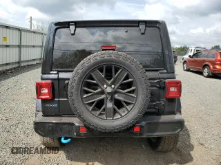 2024 Jeep Wrangler High Altitude z VIN 1C4RJXU62RW115897, wystawiony jako Copart lot #71614154 z przebiegiem 18 054 mil mil oraz Szkoda całkowita • Salvage title. Historia ofert i sprzedaży dostępna na DreamBid. Obrazek 6.