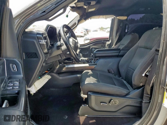 2021 Ford F-150 XL z VIN 1FTFW1E50MFB77606, wystawiony jako Copart lot #58651495 z przebiegiem 83 247 mil mil oraz Szkoda całkowita • Salvage title. Historia ofert i sprzedaży dostępna na DreamBid. Obrazek 7.