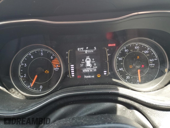 2019 Jeep Cherokee Latitude Plus with VIN 1C4PJLLB6KD338752, listed as a Copart auction lot 56044725 with 70,448 mi miles and Salvage title. Bid and sale history available at DreamBid. Image 9.