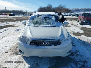 2010 Toyota Highlander Hybrid with VIN JTEBW3EH7A2041461, listed as a IAAI auction lot 41404907 with 192,670 mi miles. Bid and sale history available at carsss.com. Image 12.