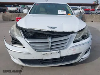 2014 Hyundai Genesis 5.0L R-Spec with VIN KMHGC4DH4EU264721, listed as a IAAI auction lot 41739482 with 120,452 mi miles. Bid and sale history available at carsss.com. Image 12.