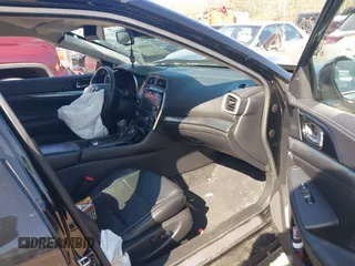 2021 Nissan Maxima SV with VIN 1N4AA6CV1MC513733, listed as a IAAI auction lot 41804923 with 75,570 mi miles and . Bid and sale history available at DreamBid. Image 5.