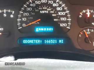 2005 Chevrolet Tahoe LS z VIN 1GNEK13T65J189354, wystawiony jako IAAI lot #42307925 z przebiegiem 166 521 mil mil oraz . Historia ofert i sprzedaży dostępna na DreamBid. Obrazek 7.
