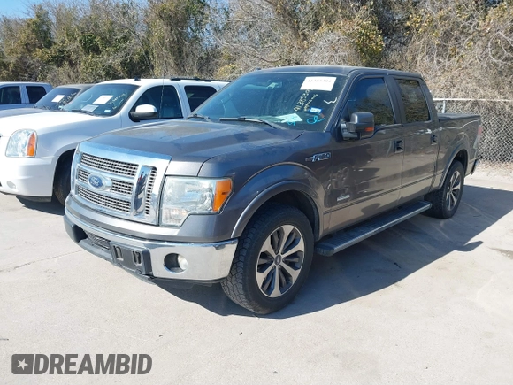 2012 Ford F-150 XL with VIN 1FTFW1CT8CFC77226, listed as a IAAI auction lot 41385304 with 226,191 mi miles. Bid and sale history available at carsss.com. Image 17.