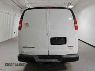 2018 GMC Savana Cargo Van with VIN 1GTW7BFG1J1340839, listed as a Copart auction lot 43284125 with 104,139 mi miles and Clean Title. Bid and sale history available at carsss.com. Image 6.