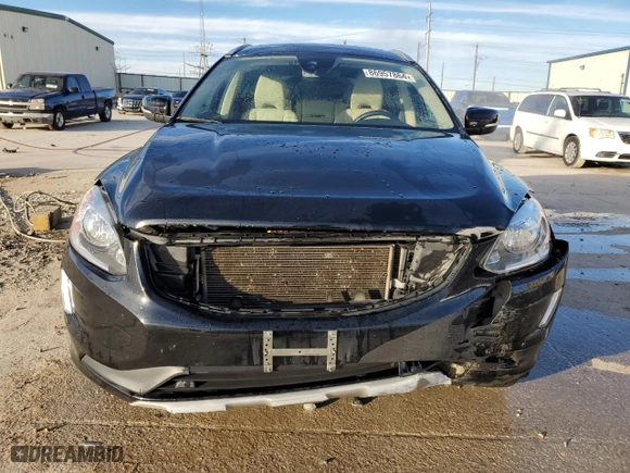 2016 Volvo XC60 T6 Drive-E with VIN YV449MRK3G2872445, listed as a Copart auction lot 86957864 with 83,421 mi miles and Salvage Title. Bid and sale history available at carsss.com. Image 5.
