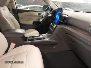 2022 Ford Explorer Platinum с VIN 1FM5K8HW3NNA10499, выставлен на аукционе IAAI как лот 42436872 с пробегом 30 186 миль миль и . История ставок и продаж доступна на DreamBid. Изображение 5.