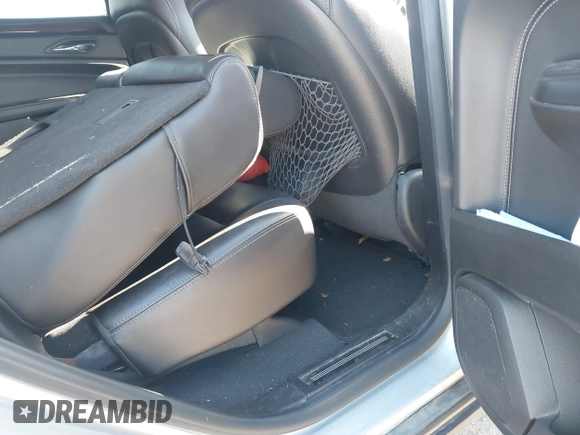 2013 Cadillac SRX Performance Collection z VIN 3GYFNHE33DS540108, wystawiony jako IAAI lot #42061957 z przebiegiem 182 797 mil mil oraz . Historia ofert i sprzedaży dostępna na DreamBid. Obrazek 8.