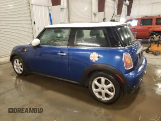 2008 MINI Hardtop with VIN WMWMF33558TT67668, listed as a Copart auction lot 50363795 with 72,738 mi miles and Salvage Title. Bid and sale history available at DreamBid. Image 2.