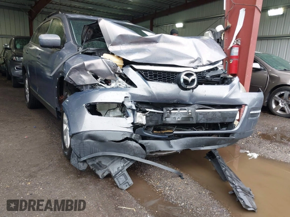 2008 Mazda CX-9 Touring z VIN JM3TB28A080144859, wystawiony jako IAAI lot #42311146 z przebiegiem 200 381 mil mil oraz . Historia ofert i sprzedaży dostępna na DreamBid. Obrazek 6.