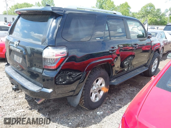 2017 Toyota 4Runner SR5 with VIN JTEBU5JR5H5468940, listed as a IAAI auction lot 42065776 with Not provided miles and . Bid and sale history available at DreamBid. Image 4.