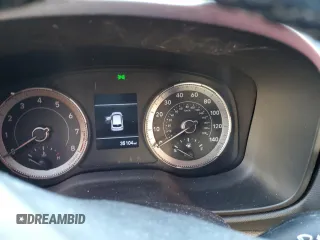 2021 Hyundai Venue SEL with VIN KMHRC8A38MU100167, listed as a Copart auction lot 45690035 with 35,104 mi miles and Salvage Title. Bid and sale history available at DreamBid. Image 9.