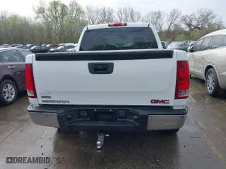 2010 GMC Sierra 1500 SLE with VIN 3GTRKVE31AG263130, listed as a IAAI auction lot 41903674 with 207,828 mi miles. Bid and sale history available at carsss.com. Image 17.