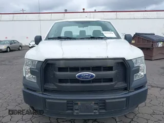 2016 Ford F-150 XL with VIN 1FTMF1C85GKE18267, listed as a IAAI auction lot 41921826 with 122,686 mi miles. Bid and sale history available at carsss.com. Image 6.