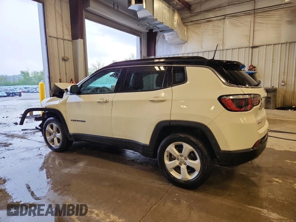 2020 Jeep Compass Latitude z VIN 3C4NJDBB5LT175411, wystawiony jako Copart lot #62606565 z przebiegiem 44 523 mil mil oraz Szkoda całkowita • Salvage title. Historia ofert i sprzedaży dostępna na DreamBid. Obrazek 2.