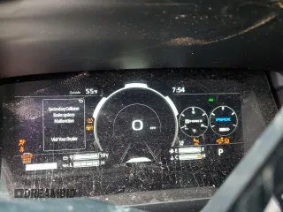 2024 Toyota Sequoia SR5 with VIN 7SVAAABA3RX039513, listed as a Copart auction lot 71787224 with 6,023 mi miles and Salvage Title. Bid and sale history available at carsss.com. Image 9.