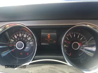 2014 Ford Mustang V6 with VIN 1ZVBP8AM9E5317478, listed as a Copart auction lot 53539755 with 305,642 mi miles and Salvage Title. Bid and sale history available at carsss.com. Image 9.