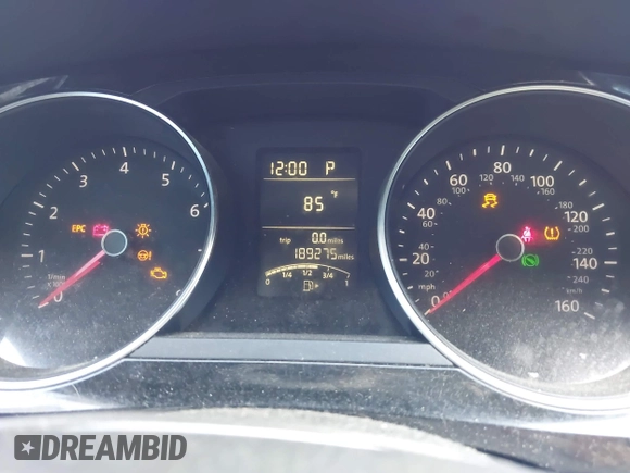 2015 Volkswagen Jetta SE with VIN 3VWD17AJ1FM407228, listed as a IAAI auction lot 42250711 with 189,275 mi miles and . Bid and sale history available at DreamBid. Image 7.