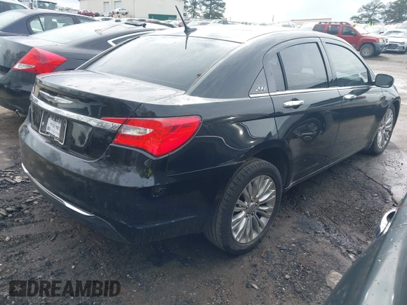 2011 Chrysler 200 Limited with VIN 1C3BC2FG6BN607644, listed as a IAAI auction lot 41928289 with 160,156 mi miles and . Bid and sale history available at carsss.com. Image 4.