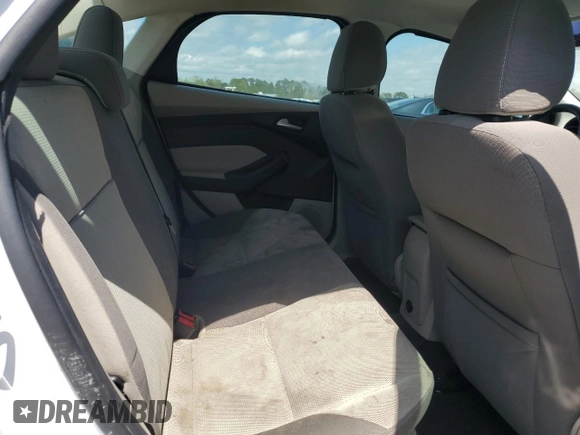 2014 Ford Focus SE with VIN 1FADP3F21EL119694, listed as a Copart auction lot 49823525 with 177,391 mi miles and Non Repairable. Bid and sale history available at DreamBid. Image 10.