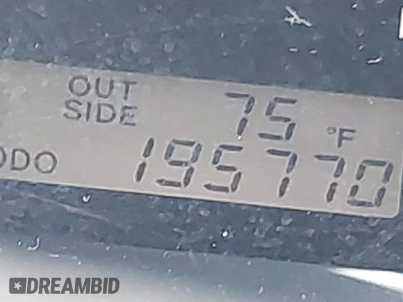 2007 Toyota Corolla CE with VIN 2T1BR32E17C764271, listed as a IAAI auction lot 42183622 with 195,770 mi miles and . Bid and sale history available at DreamBid. Image 6.