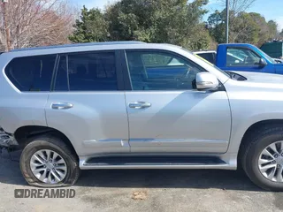 2015 Lexus GX 460 with VIN JTJBM7FX3F5115775, listed as a IAAI auction lot 41669011 with 111,658 mi miles and . Bid and sale history available at carsss.com. Image 13.