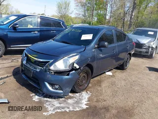 2015 Nissan Versa SV with VIN 3N1CN7AP4FL944238, listed as a IAAI auction lot 42065388 with 196,083 mi miles. Bid and sale history available at carsss.com. Image 18.