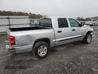 2006 Dodge Dakota SLT with VIN 1D7HE48K86S605839, listed as a Copart auction lot 78135534 with 205,283 mi miles and Salvage Title. Bid and sale history available at DreamBid. Image 3.