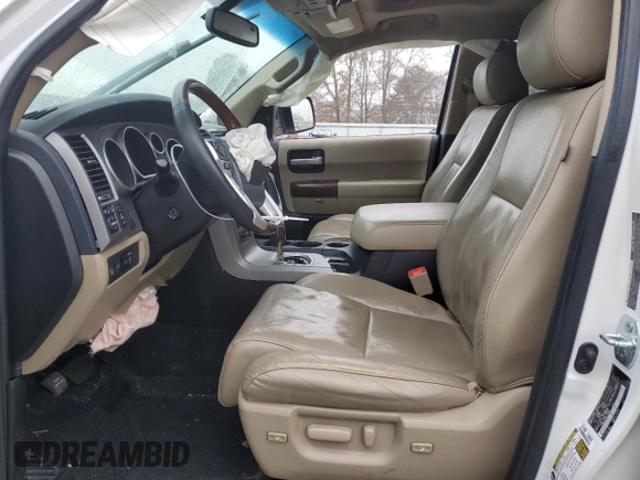 2016 Toyota Sequoia Platinum with VIN 5TDDW5G19GS146366, listed as a Copart auction lot 85152574 with 0 mi miles and Salvage Title. Bid and sale history available at carsss.com. Image 7.