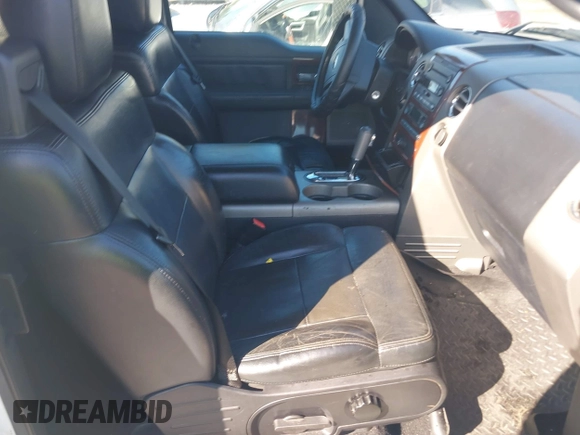 2006 Ford F-150 XL with VIN 1FTPX12V36NB07936, listed as a IAAI auction lot 41624881 with 219,011 mi miles. Bid and sale history available at carsss.com. Image 5.
