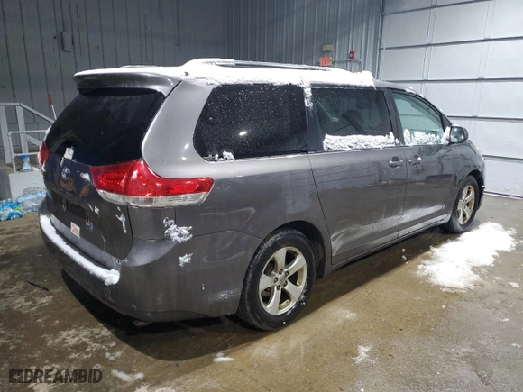 2013 Toyota Sienna LE AAS with VIN 5TDKK3DC2DS367381, listed as a Copart auction lot 46853105 with 228,662 mi miles and Clean Title. Bid and sale history available at carsss.com. Image 3.