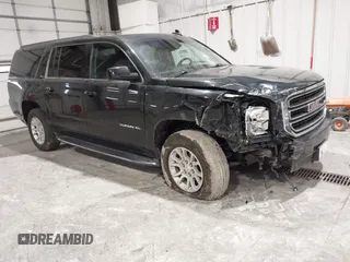 2018 GMC Yukon XL SLT with VIN 1GKS2GKC5JR346324, listed as a IAAI auction lot 41580164 with 123,640 mi miles. Bid and sale history available at carsss.com. Image 1.