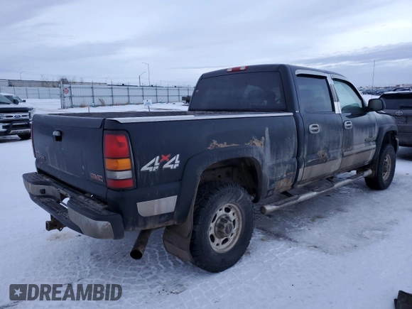 2005 GMC Sierra 2500HD SLT z VIN 1GTHK23275F954643, wystawiony jako Copart lot #88629455 z przebiegiem Nie podano mil oraz Nie do naprawy • Non repairable. Historia ofert i sprzedaży dostępna na DreamBid. Obrazek 3.