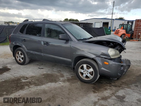 2007 Hyundai Tucson GLS with VIN KM8JM12B07U497000, listed as a Copart auction lot 45893375 with 211,849 mi miles and Non Repairable. Bid and sale history available at carsss.com. Image 4.