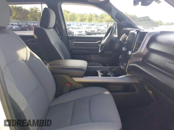 2021 Ram 1500 Big Horn with VIN 1C6SRFFT3MN570531, listed as a IAAI auction lot 42736203 with 84,050 mi miles and . Bid and sale history available at DreamBid. Image 5.