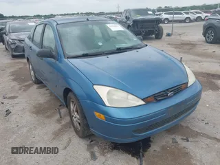2000 Ford Focus SE with VIN 1FAFP34P2YW343065, listed as a IAAI auction lot 42120562 with 227,187 mi miles and . Bid and sale history available at DreamBid. Image 1.