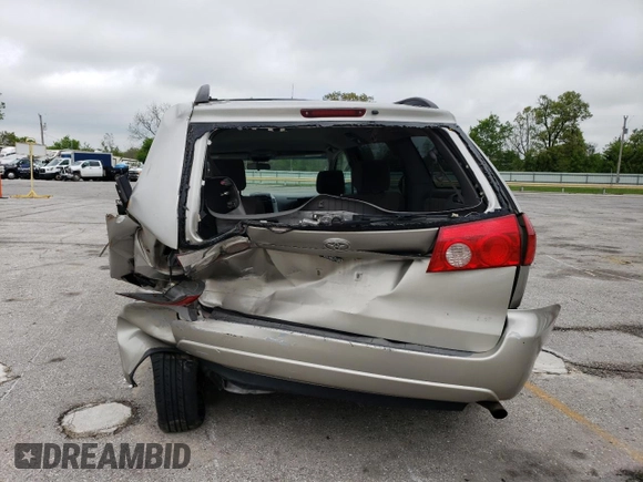 2008 Toyota Sienna CE z VIN 5TDZK23C98S142438, wystawiony jako Copart lot #54898675 z przebiegiem 211 400 mil mil oraz Szkoda całkowita • Salvage title. Historia ofert i sprzedaży dostępna na DreamBid. Obrazek 6.