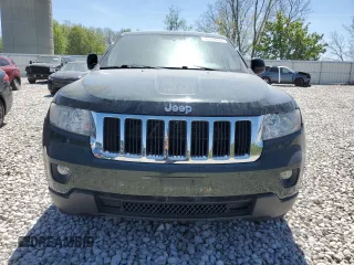 2011 Jeep Grand Cherokee Laredo with VIN 1J4RR4GG2BC669566, listed as a Copart auction lot 55774435 with 149,529 mi miles and Clean title. Bid and sale history available at DreamBid. Image 5.