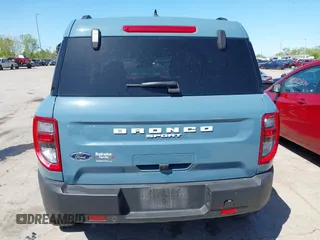 2023 Ford Bronco Sport Big Bend z VIN 3FMCR9B63PRD63519, wystawiony jako IAAI lot #42224896 z przebiegiem 33 975 mil mil oraz . Historia ofert i sprzedaży dostępna na DreamBid. Obrazek 17.
