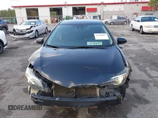 2018 Toyota Corolla L z VIN 2T1BURHE0JC973310, wystawiony jako IAAI lot #42198055 z przebiegiem 100 110 mil mil oraz . Historia ofert i sprzedaży dostępna na DreamBid. Obrazek 12.