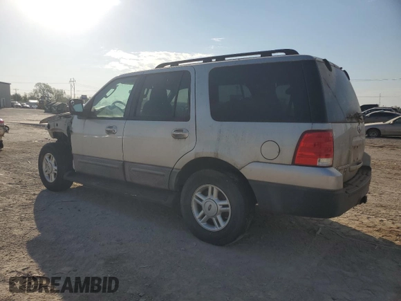 2005 Ford Expedition Special Service с VIN 1FMPU15585LA89766, выставлен на аукционе Copart как лот 75751994 с пробегом Не указан миль и Списание • Salvage title. История ставок и продаж доступна на DreamBid. Изображение 2.
