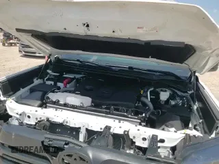 2025 Toyota Tundra SR z VIN 5TFLA5AB9SX043172, wystawiony jako Copart lot #66811315 z przebiegiem 7 494 mil mil oraz Szkoda całkowita • Salvage title. Historia ofert i sprzedaży dostępna na DreamBid. Obrazek 13.