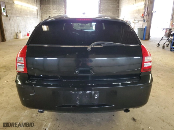 2005 Dodge Magnum RT with VIN 2D8GV58205H610925, listed as a Copart auction lot 48302054 with 189,680 mi miles and Non Repairable. Bid and sale history available at carsss.com. Image 6.