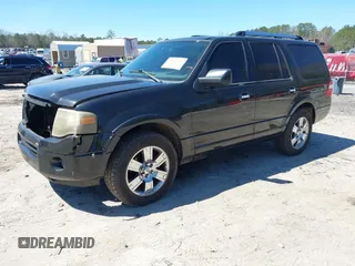 2010 Ford Expedition Limited z VIN 1FMJU1K57AEA29843, wystawiony jako IAAI lot #41826975 z przebiegiem 225 920 mil mil oraz . Historia ofert i sprzedaży dostępna na DreamBid. Obrazek 2.